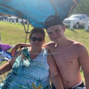 Meet your Posher, Sherry